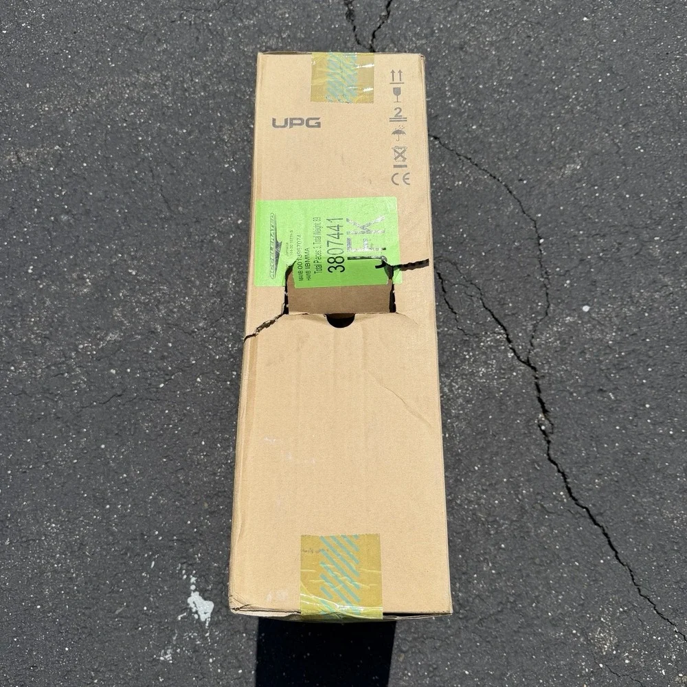 New‎ IBM 7316-TF5 173RM17A 17.3